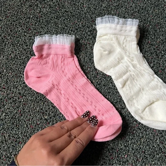 NWT 2 Pack Pastel Pink White Frilly Lace Mesh Whimsy Girly Ankle Fashion Socks - Picture 8 of 13